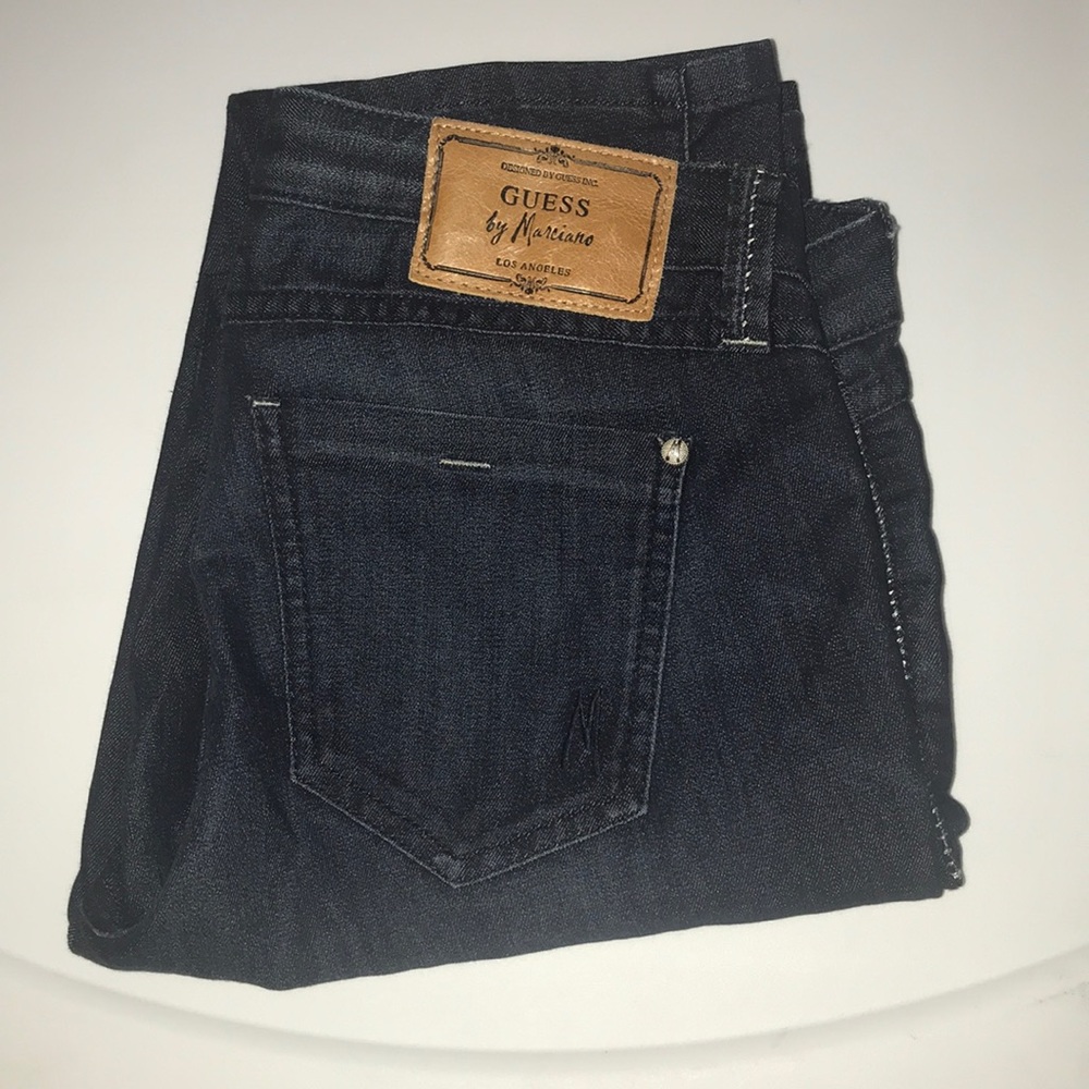 *donated* Guess by Marciano skinny jeans. Size 28.